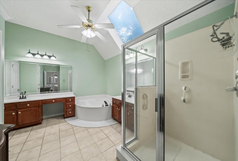 1320 WOLF LAIR DR, Collierville, Tennessee 38017, 4 Bedrooms Bedrooms, 9 Rooms Rooms,3 BathroomsBathrooms,Residential,For Sale,WOLF LAIR,10220545