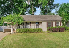 313 FERNWAY CV, Memphis, Tennessee 38117, 3 Bedroom Bedrooms, 5 Room Rooms,2 BathroomBathrooms,Residential,For Sale,FERNWAY,0,10220549