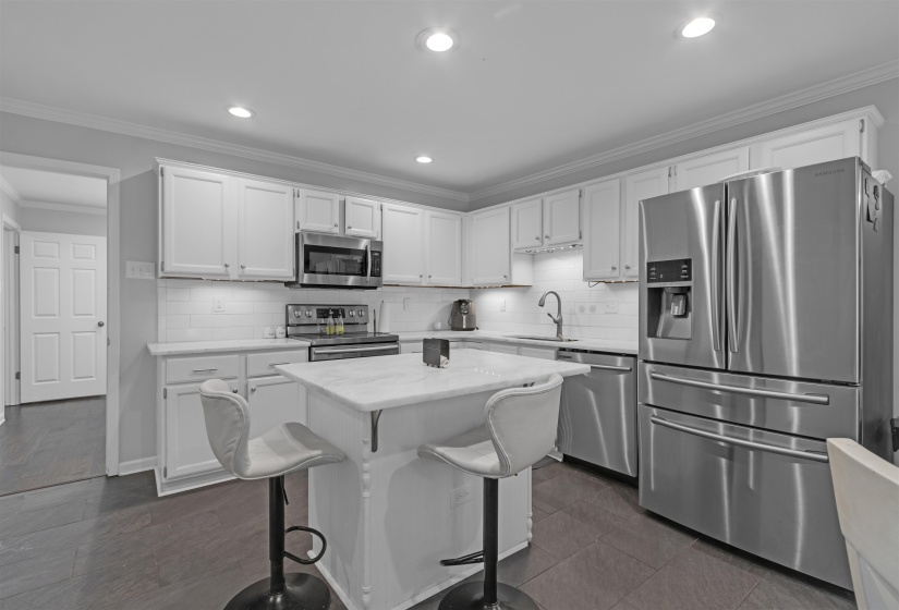 8861 WALNUT RIDGE LOOP, Memphis, Tennessee 38018, 4 Bedroom Bedrooms, 8 Room Rooms,2.1 BathroomBathrooms,Residential,For Sale,WALNUT RIDGE,0,10220564