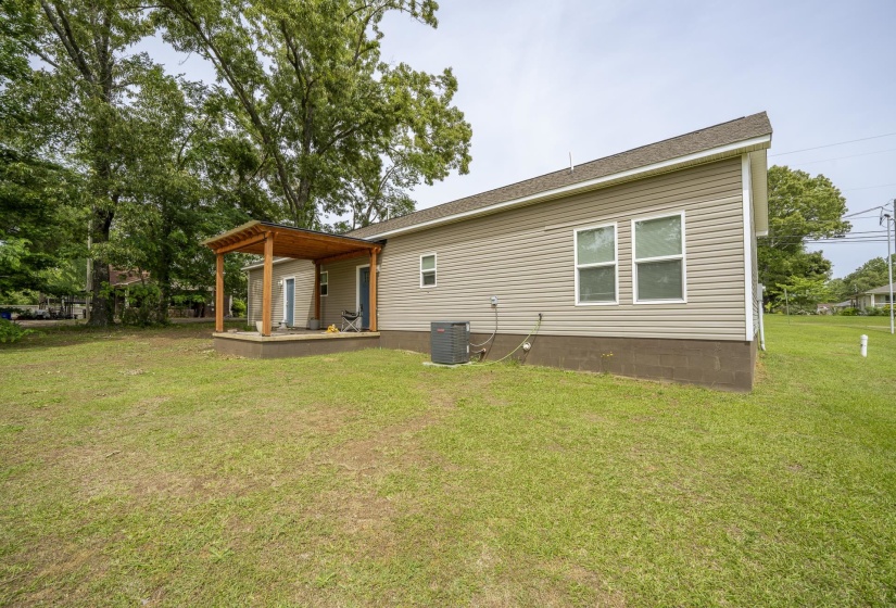 525 PATTERSON RD, Savannah, Tennessee 38372, 3 Bedroom Bedrooms, 6 Room Rooms,2 BathroomBathrooms,Residential,For Sale,PATTERSON,0,10220585