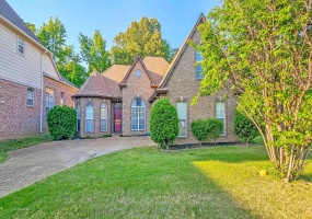 7672 BROOKWATER CV, Memphis, Tennessee 38125, 3 Bedroom Bedrooms, 6 Room Rooms,2 BathroomBathrooms,Residential,For Sale,BROOKWATER,0,10220609