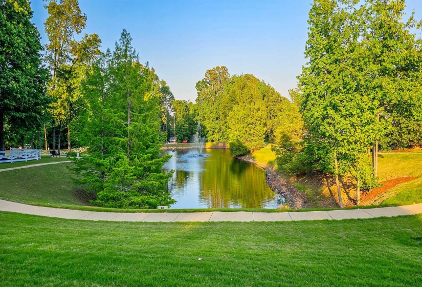 7672 BROOKWATER CV, Memphis, Tennessee 38125, 3 Bedroom Bedrooms, 6 Room Rooms,2 BathroomBathrooms,Residential,For Sale,BROOKWATER,0,10220609