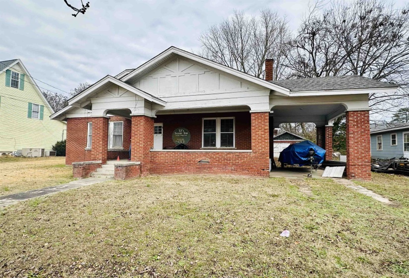 219 COURT AVE, Selmer, Tennessee 38375-2103, 3 Bedrooms Bedrooms, 8 Rooms Rooms,1 BathroomBathrooms,Residential,For Sale,COURT,10220611