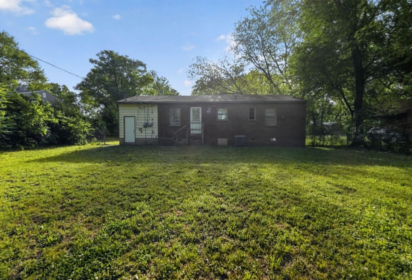 4955 STACEY DR, Memphis, Tennessee 38109, 3 Bedroom Bedrooms, 6 Room Rooms,1 BathroomBathrooms,Residential,For Sale,STACEY,0,10220616