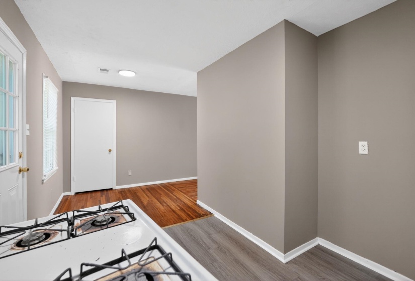 4955 STACEY DR, Memphis, Tennessee 38109, 3 Bedroom Bedrooms, 6 Room Rooms,1 BathroomBathrooms,Residential,For Sale,STACEY,0,10220616