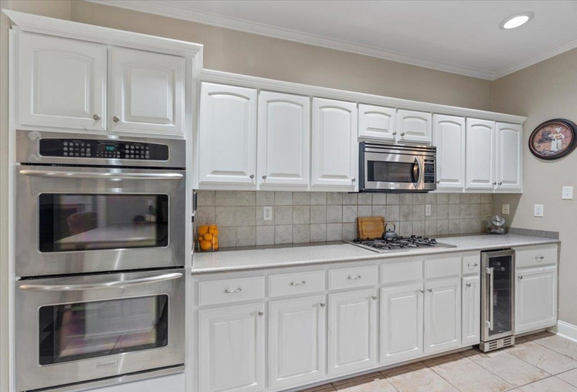 93 NOB HILL CV, Munford, Tennessee 38058, 5 Bedroom Bedrooms, 9 Room Rooms,3.1 BathroomBathrooms,Residential,For Sale,NOB HILL,0,10220621
