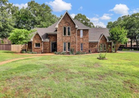 1039 AUTUMN OAKS CIR, Collierville, Tennessee 38017, 5 Bedrooms Bedrooms, 10 Rooms Rooms,3.1 BathroomsBathrooms,Residential,For Sale,AUTUMN OAKS,10220622