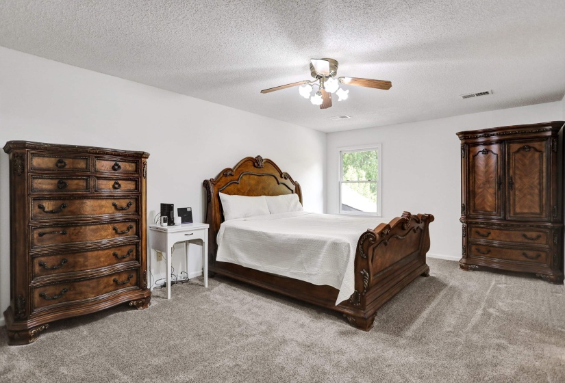 1039 AUTUMN OAKS CIR, Collierville, Tennessee 38017, 5 Bedrooms Bedrooms, 10 Rooms Rooms,3.1 BathroomsBathrooms,Residential,For Sale,AUTUMN OAKS,10220622