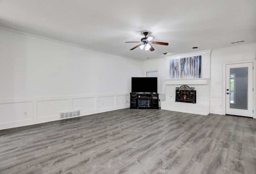 1039 AUTUMN OAKS CIR, Collierville, Tennessee 38017, 5 Bedrooms Bedrooms, 10 Rooms Rooms,3.1 BathroomsBathrooms,Residential,For Sale,AUTUMN OAKS,10220622