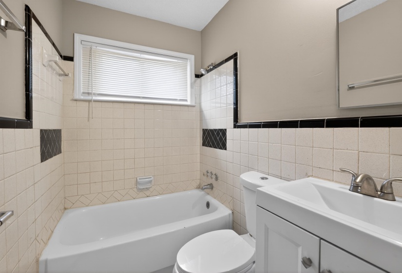 2328 MILLBROOK AVE, Memphis, Tennessee 38127, 3 Bedroom Bedrooms, 7 Room Rooms,1 BathroomBathrooms,Residential,For Sale,MILLBROOK,0,10220623