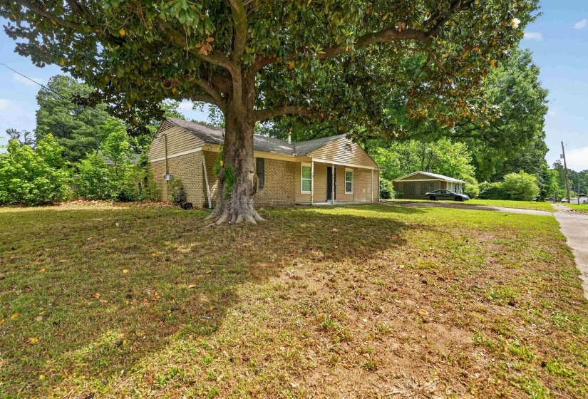 2328 MILLBROOK AVE, Memphis, Tennessee 38127, 3 Bedroom Bedrooms, 7 Room Rooms,1 BathroomBathrooms,Residential,For Sale,MILLBROOK,0,10220623