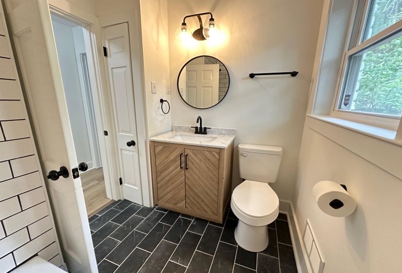 3330 MIDLAND AVE, Memphis, Tennessee 38111, 3 Bedroom Bedrooms, 7 Room Rooms,2 BathroomBathrooms,Residential,For Sale,MIDLAND,0,10218505