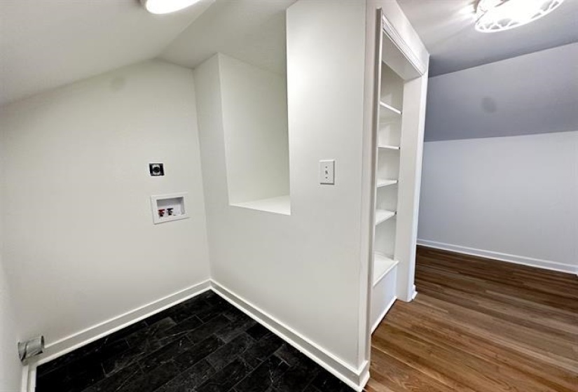 3330 MIDLAND AVE, Memphis, Tennessee 38111, 3 Bedroom Bedrooms, 7 Room Rooms,2 BathroomBathrooms,Residential,For Sale,MIDLAND,0,10218505