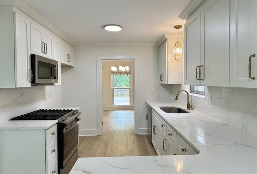 3330 MIDLAND AVE, Memphis, Tennessee 38111, 3 Bedroom Bedrooms, 7 Room Rooms,2 BathroomBathrooms,Residential,For Sale,MIDLAND,0,10218505