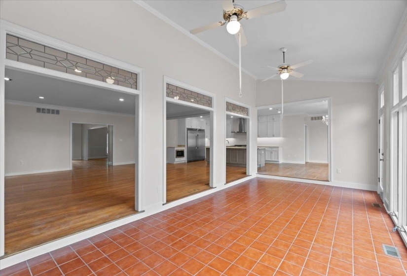 8778 POPLAR PIKE DR, Germantown, Tennessee 38138, 4 Bedroom Bedrooms, 2 Room Rooms,5.1 BathroomBathrooms,Residential,For Sale,POPLAR PIKE,0,10220631