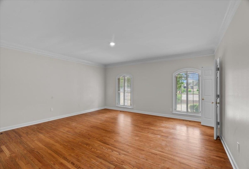 8778 POPLAR PIKE DR, Germantown, Tennessee 38138, 4 Bedroom Bedrooms, 2 Room Rooms,5.1 BathroomBathrooms,Residential,For Sale,POPLAR PIKE,0,10220631