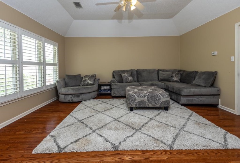 671 ANTEBELLUM CV, Collierville, Tennessee 38017, 5 Bedroom Bedrooms, 9 Room Rooms,3.1 BathroomBathrooms,Residential,For Sale,ANTEBELLUM,0,10220641