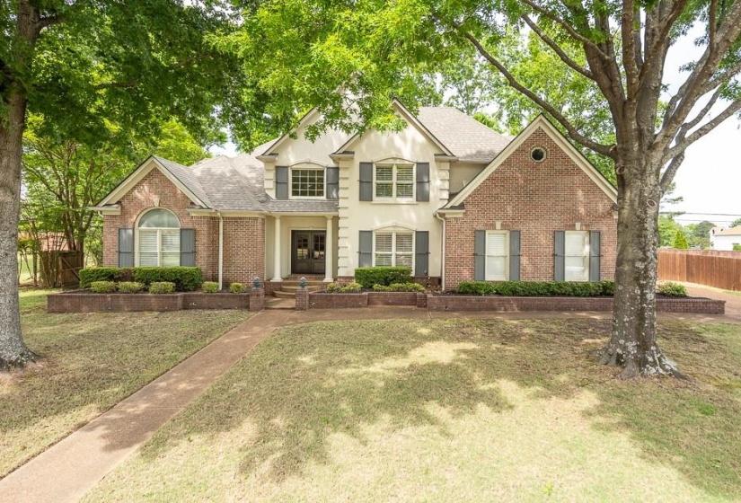 671 ANTEBELLUM CV, Collierville, Tennessee 38017, 5 Bedroom Bedrooms, 9 Room Rooms,3.1 BathroomBathrooms,Residential,For Sale,ANTEBELLUM,0,10220641