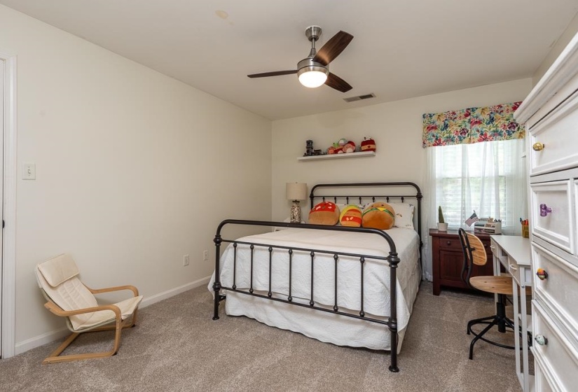1725 JOHN RIDGE DR, Collierville, Tennessee 38017, 5 Bedroom Bedrooms, 8 Room Rooms,3.1 BathroomBathrooms,Residential,For Sale,JOHN RIDGE,0,10220645