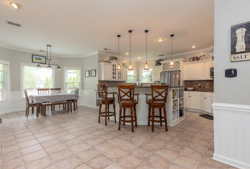 1725 JOHN RIDGE DR, Collierville, Tennessee 38017, 5 Bedroom Bedrooms, 8 Room Rooms,3.1 BathroomBathrooms,Residential,For Sale,JOHN RIDGE,0,10220645