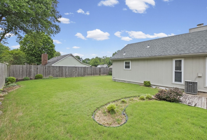 5609 ELMORE RD, Bartlett, Tennessee 38134, 3 Bedrooms Bedrooms, 6 Rooms Rooms,2 BathroomsBathrooms,Residential,For Sale,ELMORE,10220662