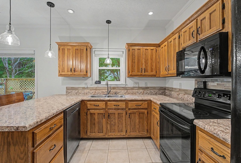 1514 FRANKLIN DALE CV, Collierville, Tennessee 38017, 3 Bedrooms Bedrooms, 7 Rooms Rooms,2.1 BathroomsBathrooms,Residential,For Sale,FRANKLIN DALE,10220664
