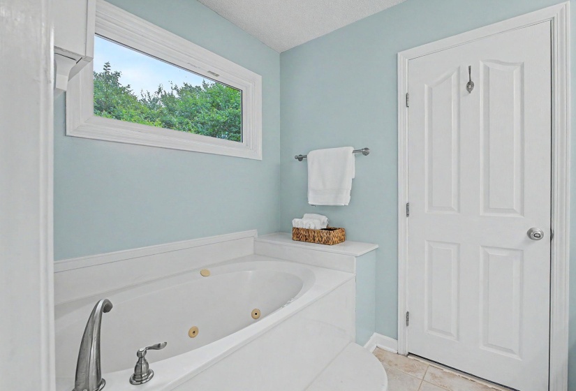 1514 FRANKLIN DALE CV, Collierville, Tennessee 38017, 3 Bedrooms Bedrooms, 7 Rooms Rooms,2.1 BathroomsBathrooms,Residential,For Sale,FRANKLIN DALE,10220664
