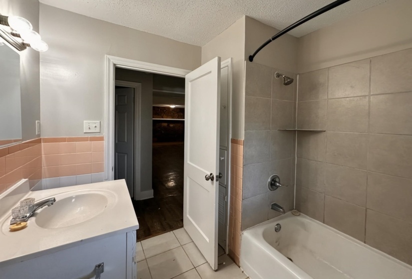 7786 SHAMROCK RD, Millington, Tennessee 38053, 3 Bedrooms Bedrooms, 5 Rooms Rooms,1.1 BathroomsBathrooms,Residential,For Sale,SHAMROCK,10220666
