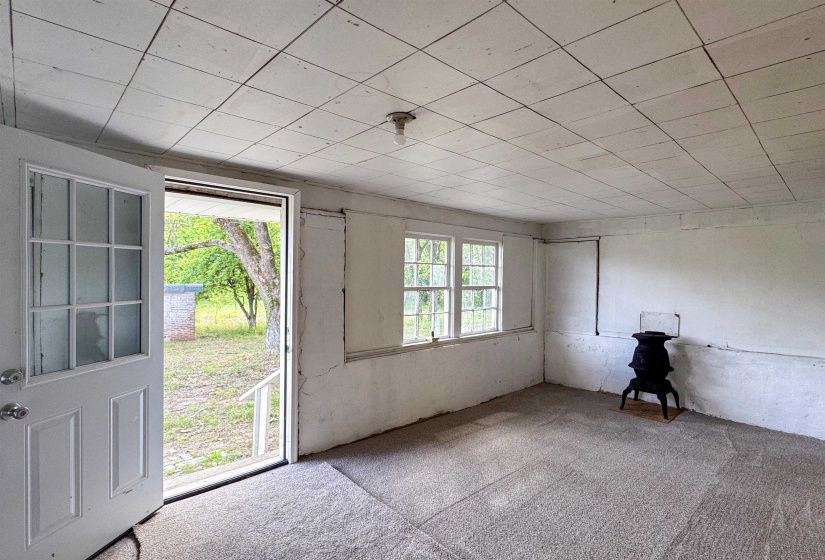 6205 179 HWY, Covington, Tennessee 38019, 4 Bedrooms Bedrooms, 7 Rooms Rooms,1 BathroomBathrooms,Residential,For Sale,179,10220667