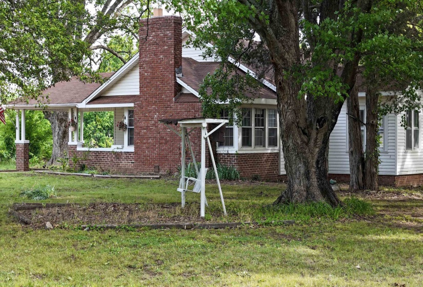 6205 179 HWY, Covington, Tennessee 38019, 4 Bedrooms Bedrooms, 7 Rooms Rooms,1 BathroomBathrooms,Residential,For Sale,179,10220667