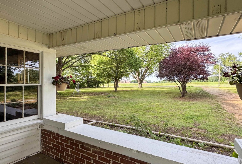 6205 179 HWY, Covington, Tennessee 38019, 4 Bedrooms Bedrooms, 7 Rooms Rooms,1 BathroomBathrooms,Residential,For Sale,179,10220667