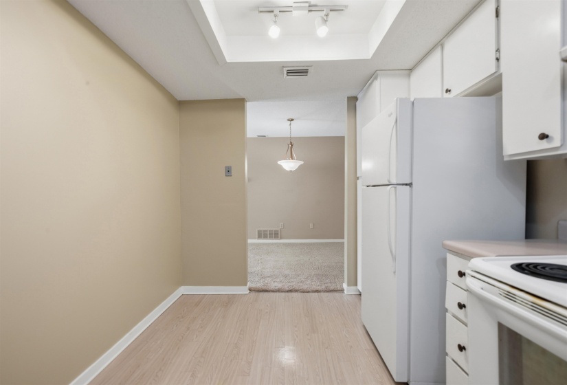 4743 AUDUBON VIEW DR, Memphis, Tennessee 38117, 2 Bedrooms Bedrooms, 5 Rooms Rooms,2 BathroomsBathrooms,Residential,For Sale,AUDUBON VIEW,10220668
