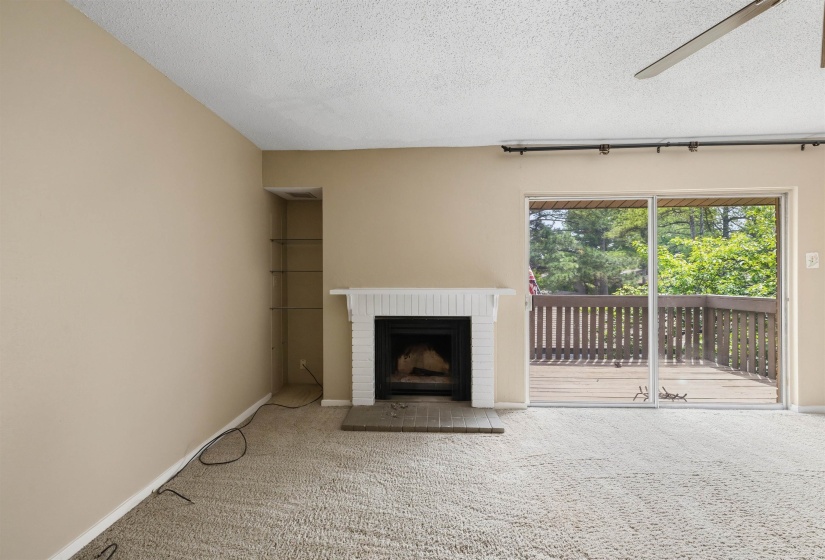 4743 AUDUBON VIEW DR, Memphis, Tennessee 38117, 2 Bedrooms Bedrooms, 5 Rooms Rooms,2 BathroomsBathrooms,Residential,For Sale,AUDUBON VIEW,10220668