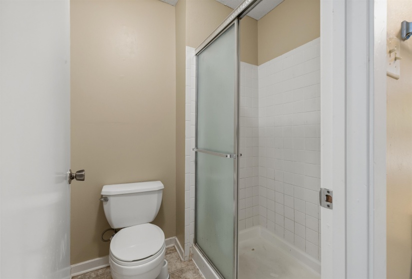 4743 AUDUBON VIEW DR, Memphis, Tennessee 38117, 2 Bedrooms Bedrooms, 5 Rooms Rooms,2 BathroomsBathrooms,Residential,For Sale,AUDUBON VIEW,10220668