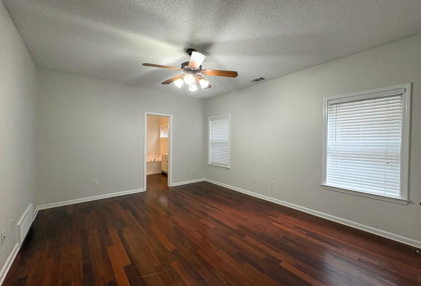 7465 DALWHINNIE TRL, Cordova, Tennessee 38018, 3 Bedrooms Bedrooms, 6 Rooms Rooms,2.1 BathroomsBathrooms,Residential,For Sale,DALWHINNIE,10220689