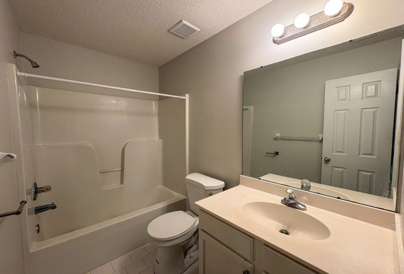 7465 DALWHINNIE TRL, Cordova, Tennessee 38018, 3 Bedrooms Bedrooms, 6 Rooms Rooms,2.1 BathroomsBathrooms,Residential,For Sale,DALWHINNIE,10220689