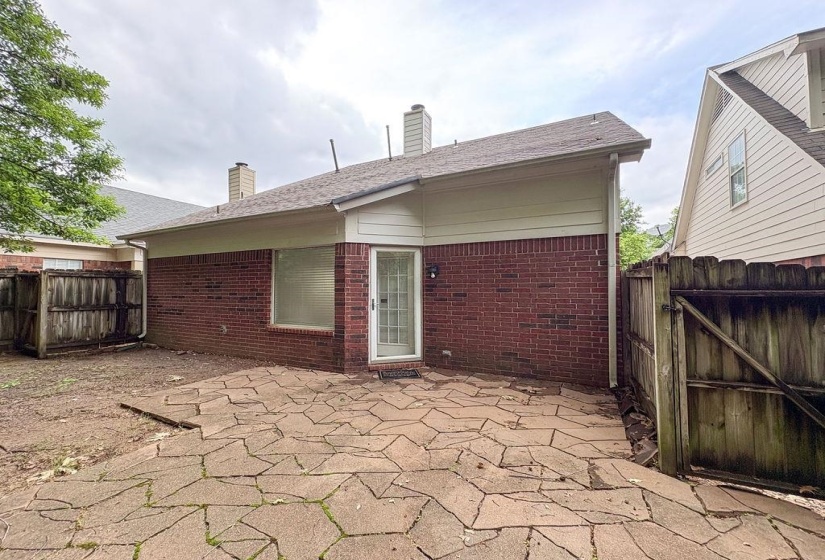7465 DALWHINNIE TRL, Cordova, Tennessee 38018, 3 Bedrooms Bedrooms, 6 Rooms Rooms,2.1 BathroomsBathrooms,Residential,For Sale,DALWHINNIE,10220689