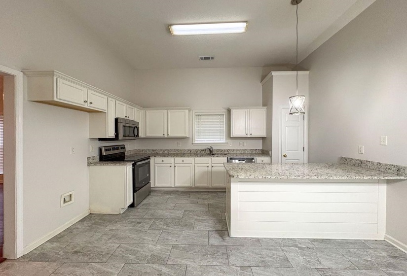 7465 DALWHINNIE TRL, Cordova, Tennessee 38018, 3 Bedrooms Bedrooms, 6 Rooms Rooms,2.1 BathroomsBathrooms,Residential,For Sale,DALWHINNIE,10220689
