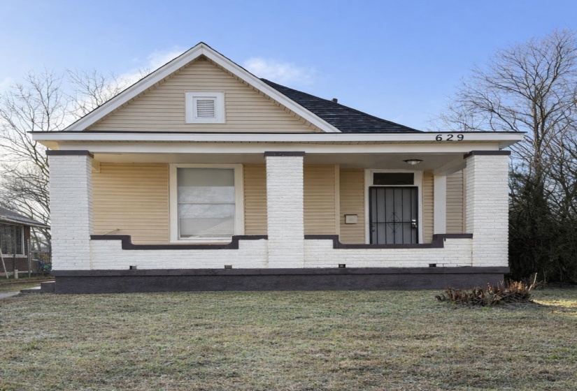 629 TRIGG AVE, Memphis, Tennessee 38106, 4 Bedrooms Bedrooms, 8 Rooms Rooms,1 BathroomBathrooms,Residential,For Sale,TRIGG,10220694