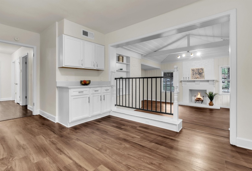 3189 HIGHLAND PARK PL, Memphis, Tennessee 38111, 4 Bedroom Bedrooms, 9 Room Rooms,3 BathroomBathrooms,Residential,For Sale,HIGHLAND PARK,0,10220713