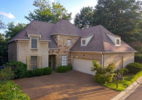 4931 PRINCETON GROVE CV, Memphis, Tennessee 38117, 4 Bedrooms Bedrooms, 10 Rooms Rooms,3 BathroomsBathrooms,Residential,For Sale,PRINCETON GROVE,10183168