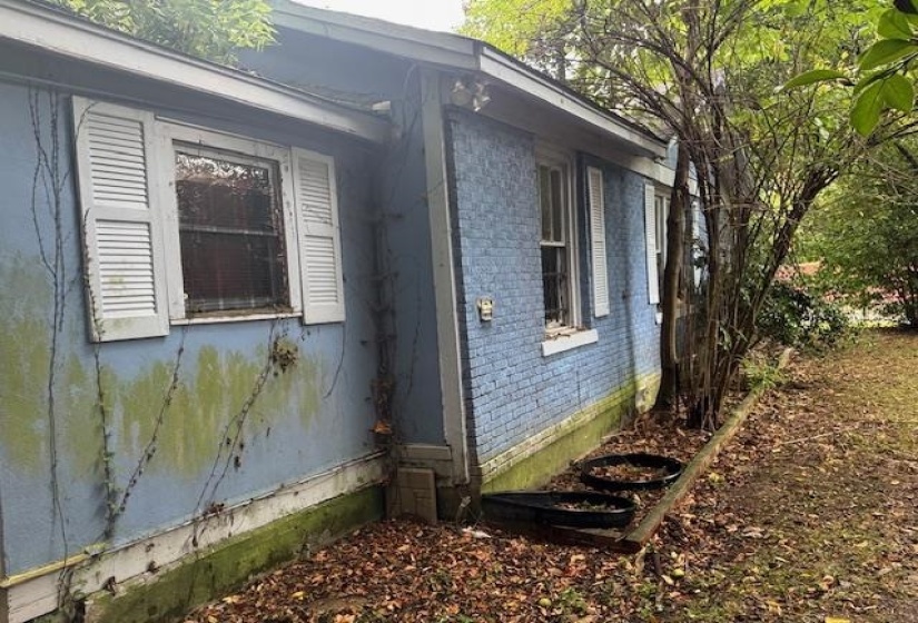 1338 DUNNAVANT ST, Memphis, Tennessee 38106, 2 Bedroom Bedrooms, 6 Room Rooms,1 BathroomBathrooms,Residential,For Sale,DUNNAVANT,0,10207210