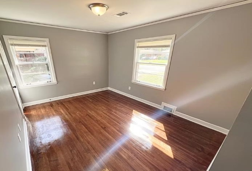 3108 MENSI ST, Memphis, Tennessee 38127, 3 Bedroom Bedrooms, 7 Room Rooms,2 BathroomBathrooms,Residential,For Sale,MENSI,0,10220371