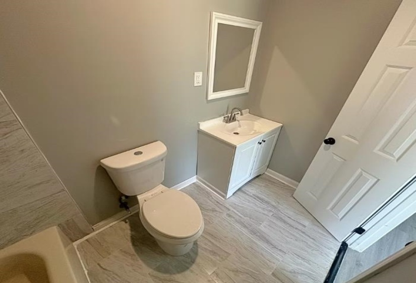 4995 STACEY RD, Memphis, Tennessee 38109, 3 Bedroom Bedrooms, 7 Room Rooms,2 BathroomBathrooms,Residential,For Sale,STACEY,0,10220378
