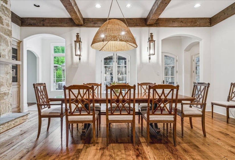 9504 DOGWOOD RD, Germantown, Tennessee 38139, 6 Bedrooms Bedrooms, 15 Rooms Rooms,6.2 BathroomsBathrooms,Residential,For Sale,DOGWOOD,10220727