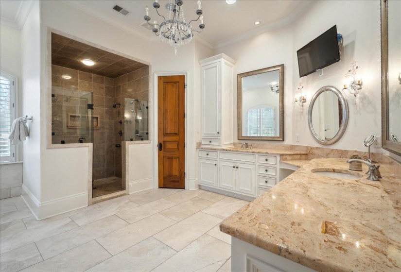 9504 DOGWOOD RD, Germantown, Tennessee 38139, 6 Bedrooms Bedrooms, 15 Rooms Rooms,6.2 BathroomsBathrooms,Residential,For Sale,DOGWOOD,10220727