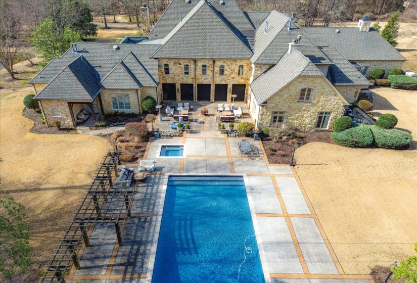 9504 DOGWOOD RD, Germantown, Tennessee 38139, 6 Bedrooms Bedrooms, 15 Rooms Rooms,6.2 BathroomsBathrooms,Residential,For Sale,DOGWOOD,10220727