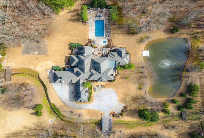 9504 DOGWOOD RD, Germantown, Tennessee 38139, 6 Bedrooms Bedrooms, 15 Rooms Rooms,6.2 BathroomsBathrooms,Residential,For Sale,DOGWOOD,10220727
