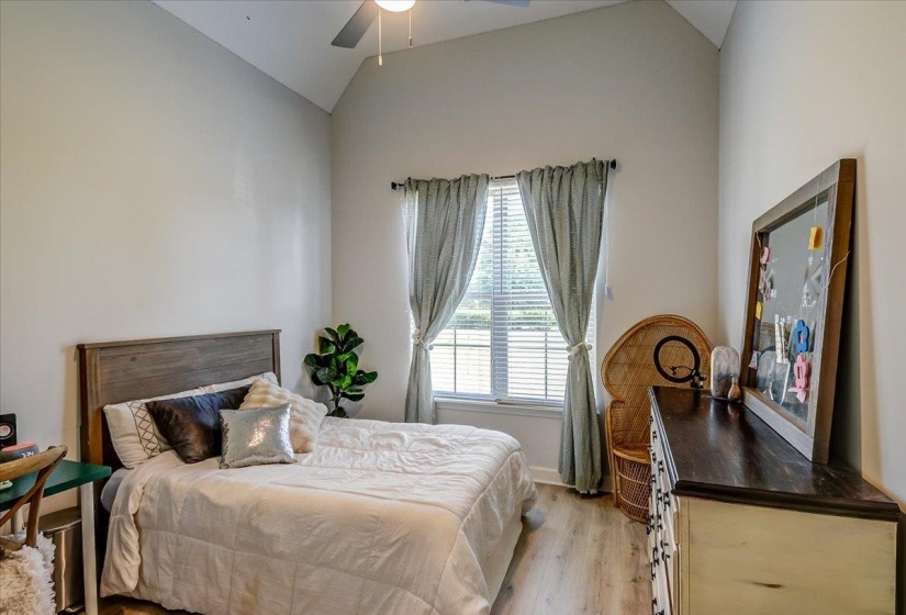 8705 BEDFORDSHIRE DR, Bartlett, Tennessee 38133, 3 Bedroom Bedrooms, 8 Room Rooms,2 BathroomBathrooms,Residential,For Sale,BEDFORDSHIRE,0,10220730