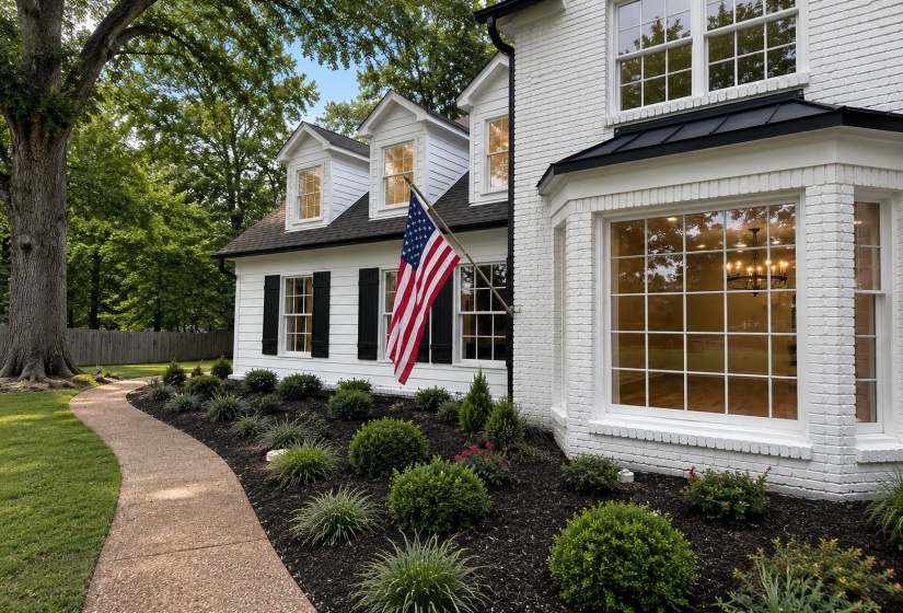 2118 HUNDRED OAKS CV, Germantown, Tennessee 38139, 4 Bedroom Bedrooms, 9 Room Rooms,2.1 BathroomBathrooms,Residential,For Sale,HUNDRED OAKS,0,10220735